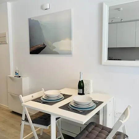 Cp Floor Luxury Apartment Gibraltar